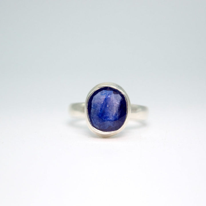 Sapphire Round Faceted Ring