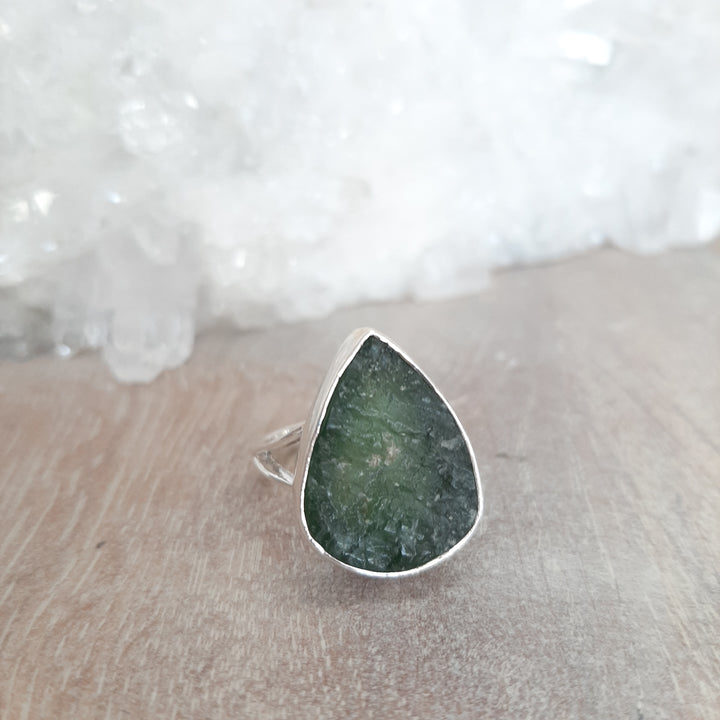Serpentine Teardrop Ring