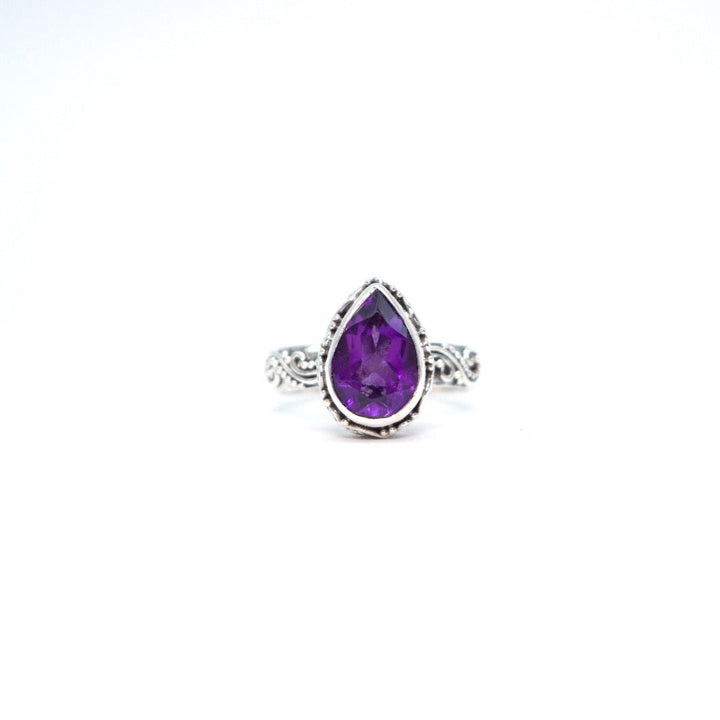 Teardrop Decorative Ring