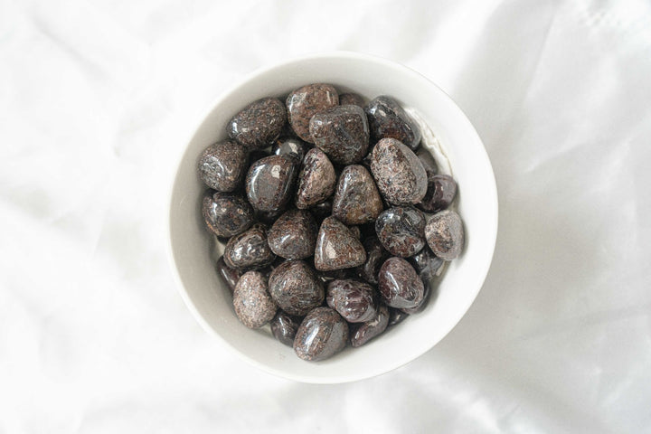 Garnet Tumbled Stone