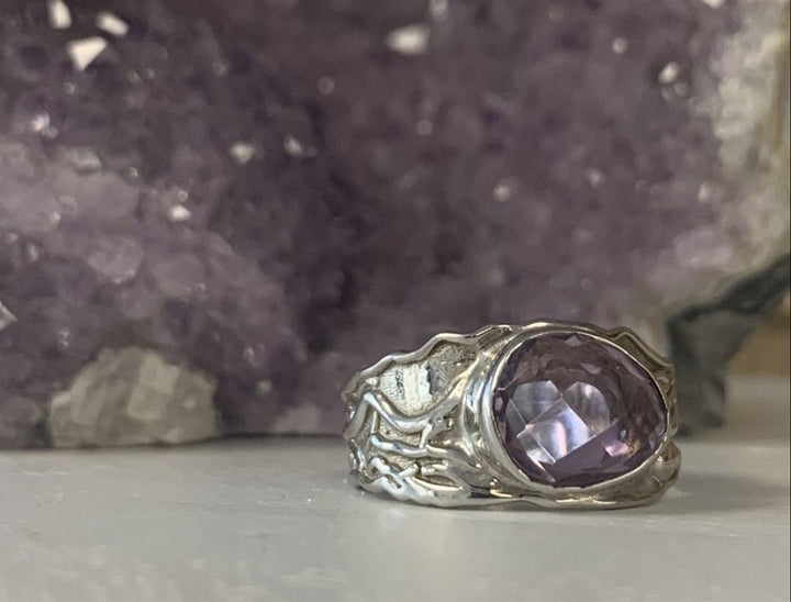 Amethyst Oval Ring